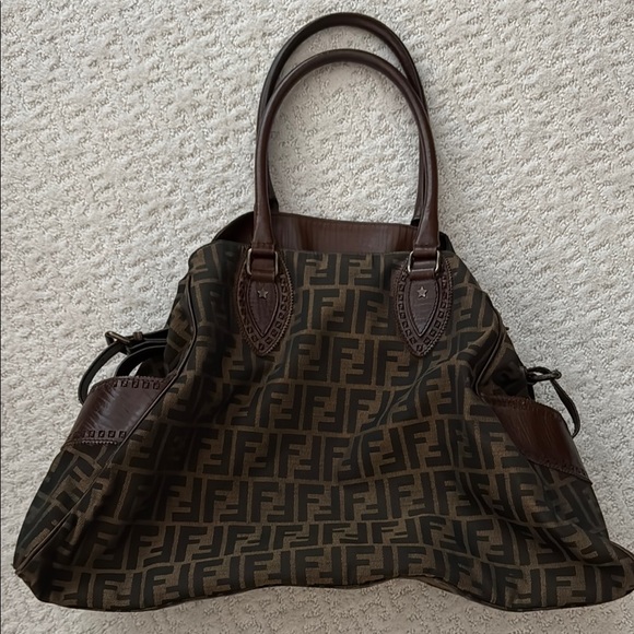 Fendi Handbags - Fendi tote shoulder bag